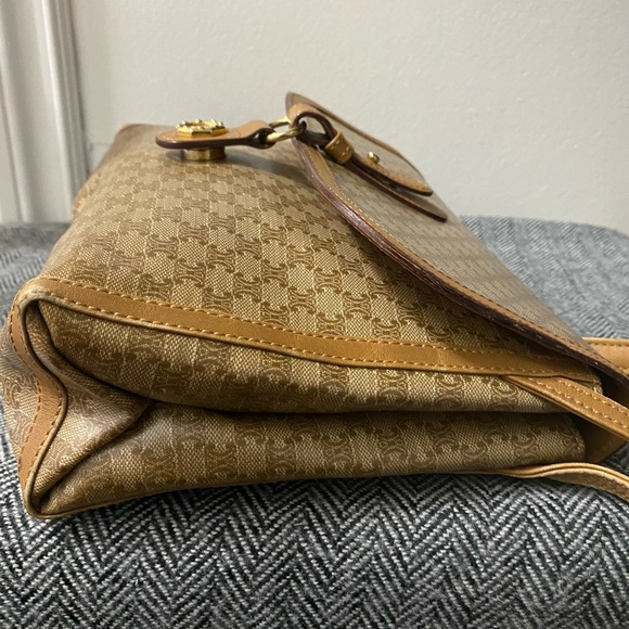 Celine crossbody bag- authentic with very minimal signs of use. - Picture 10 of 17